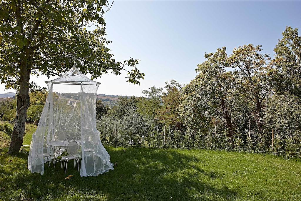 Villa Tamara Country & Spa Suites Montefiore Conca Екстериор снимка